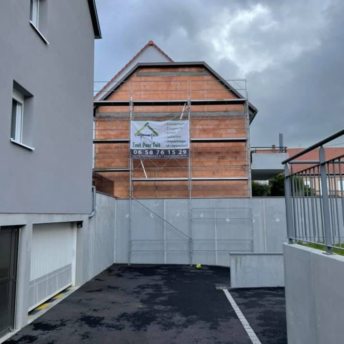 Cr&eacute;ation d&rsquo;un d&eacute;bord de toiture Illkirch-Graffenstaden 1